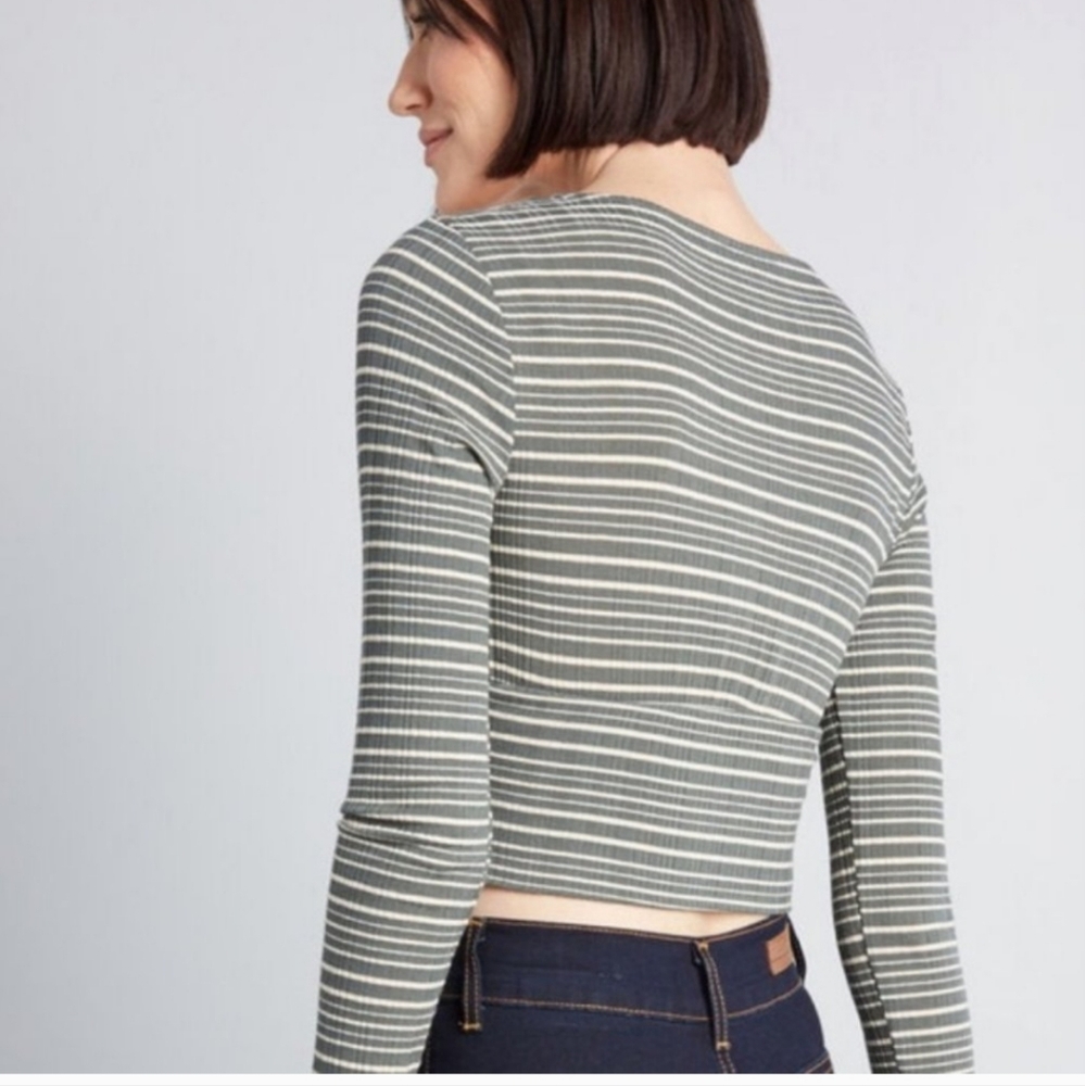 Modcloth Pair with Care Olive Striped Size Small Crop Top - Picture 4 of 9